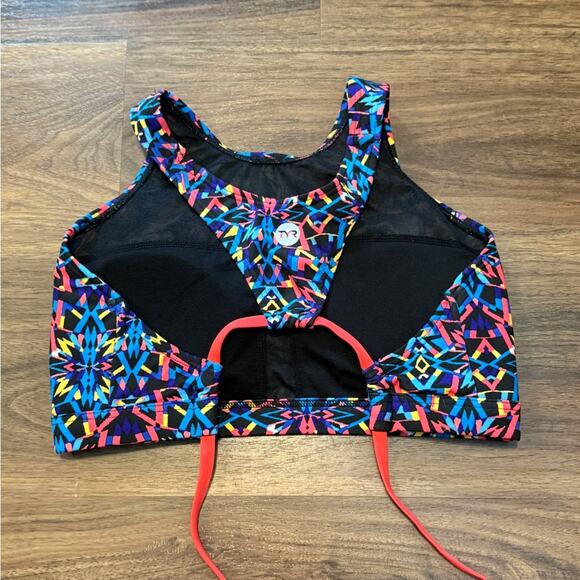 TYR Multicolor Geometric Pattern Swim Top TYR Size Small - Picture 5 of 5